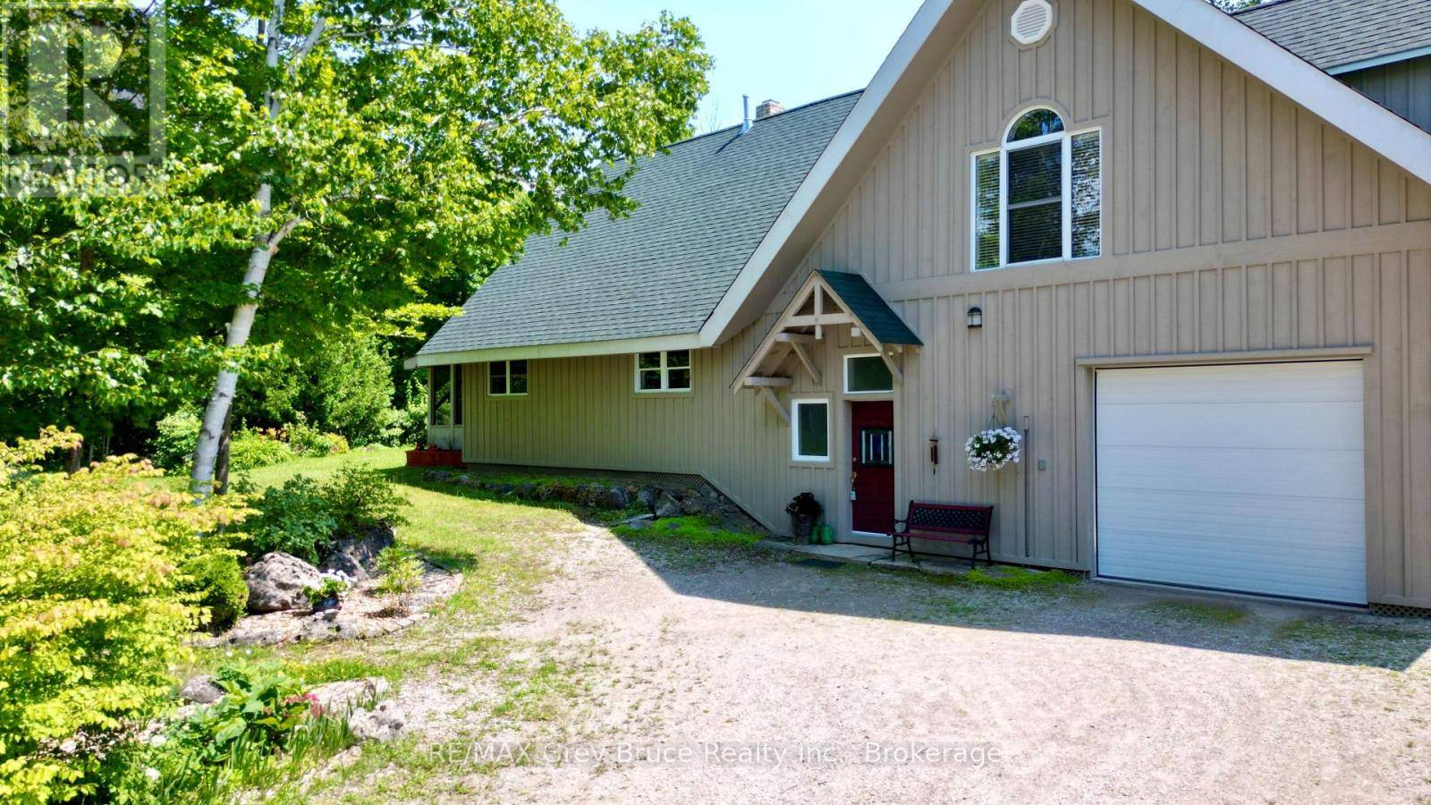 Northern Bruce Peninsula, ON N0H1Z0,20 MAPLE DRIVE