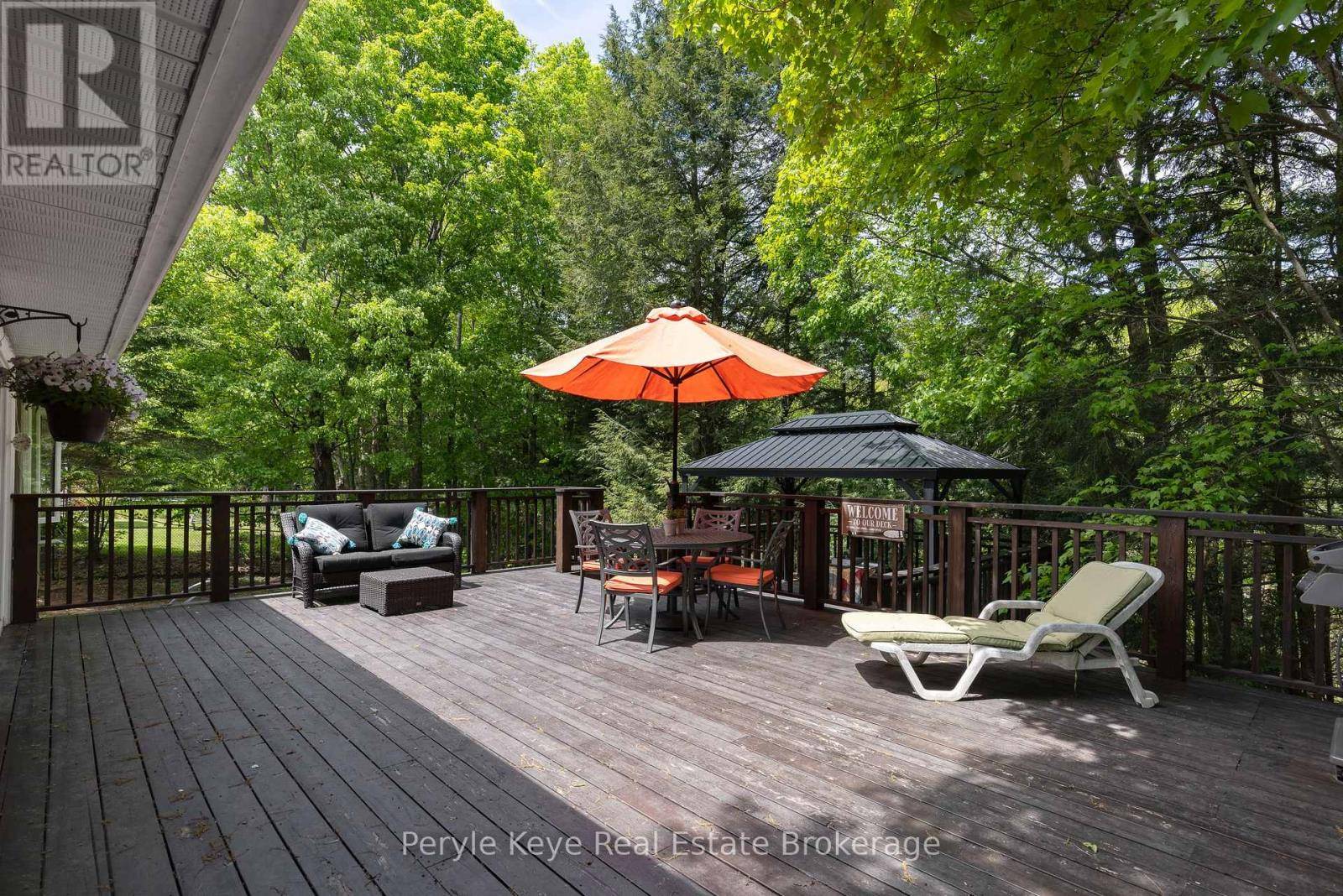 Bracebridge (monck (bracebridge)), ON P1L1A2,33 MEADOW HEIGHTS DRIVE