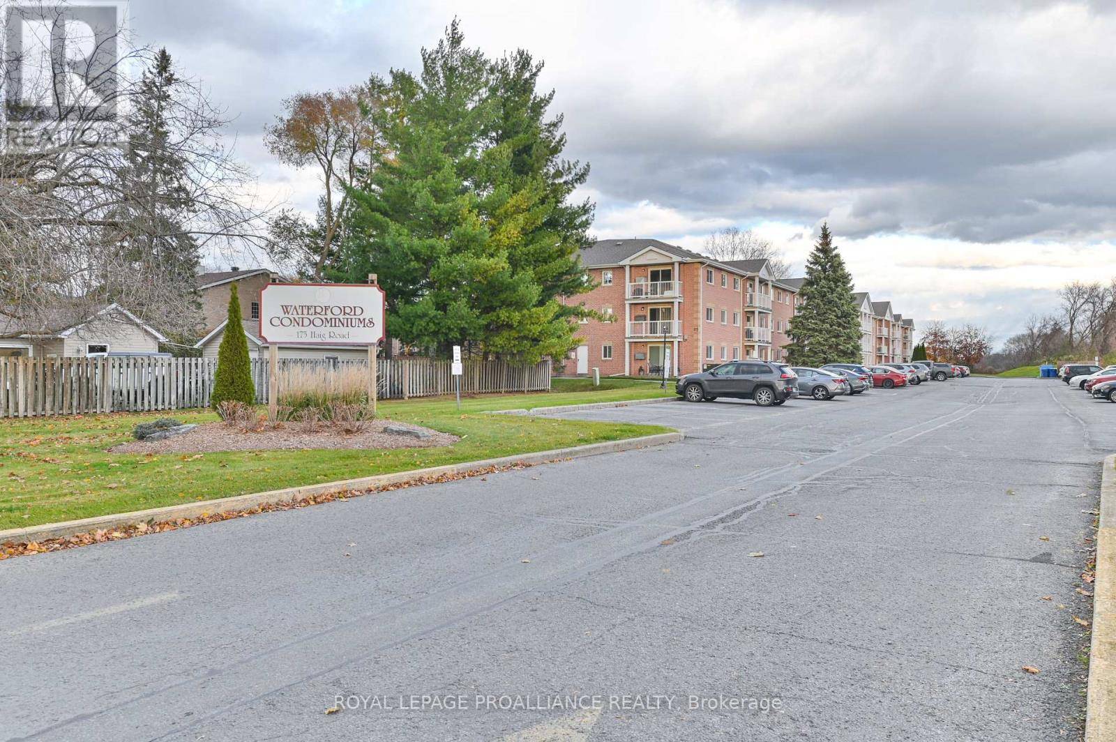 Belleville (belleville Ward), ON K8N5R7,175 Haig RD East #213