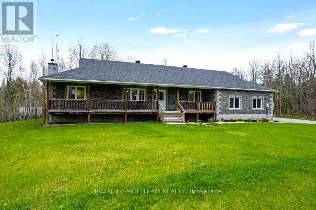 North Grenville, ON K0G1T0,11051 COOPER ROAD