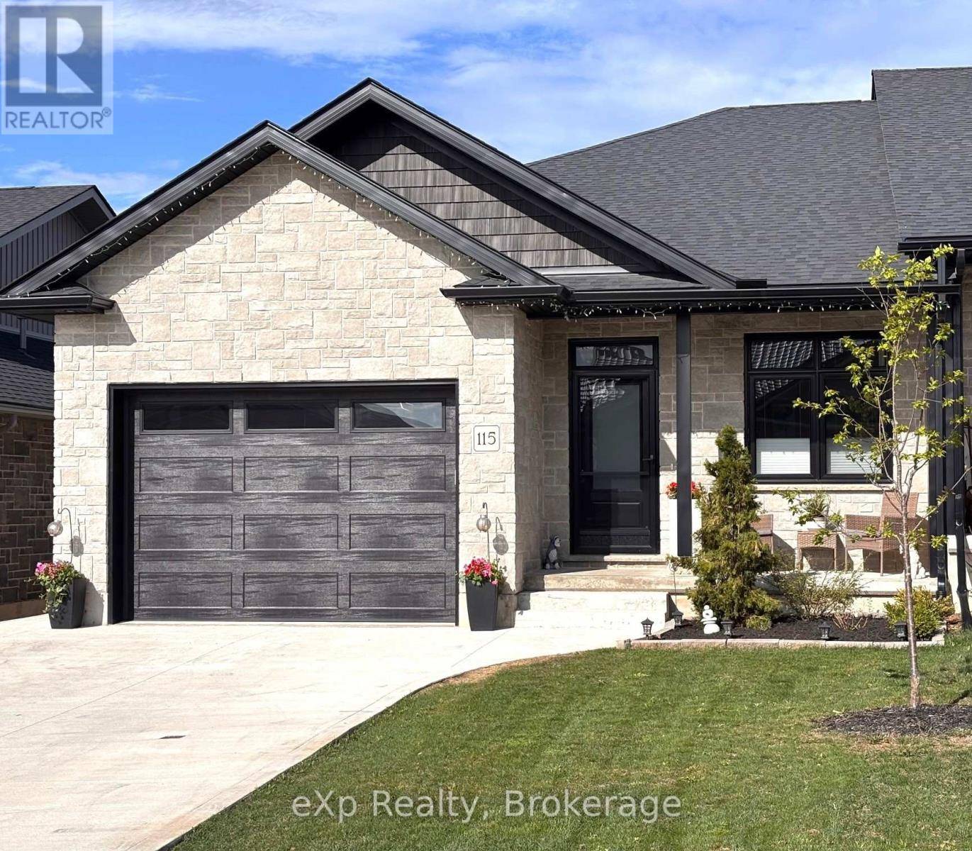 Brockton, ON N0G2V0,115 IRISHWOOD LANE