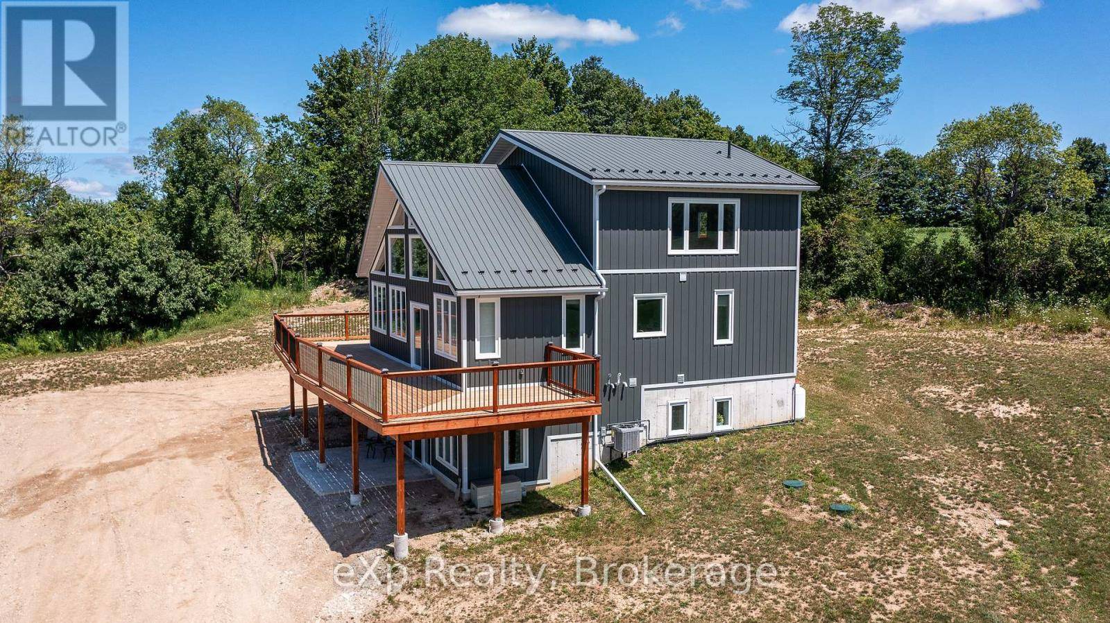 Chatsworth, ON N0H2V0,315225 HWY 6