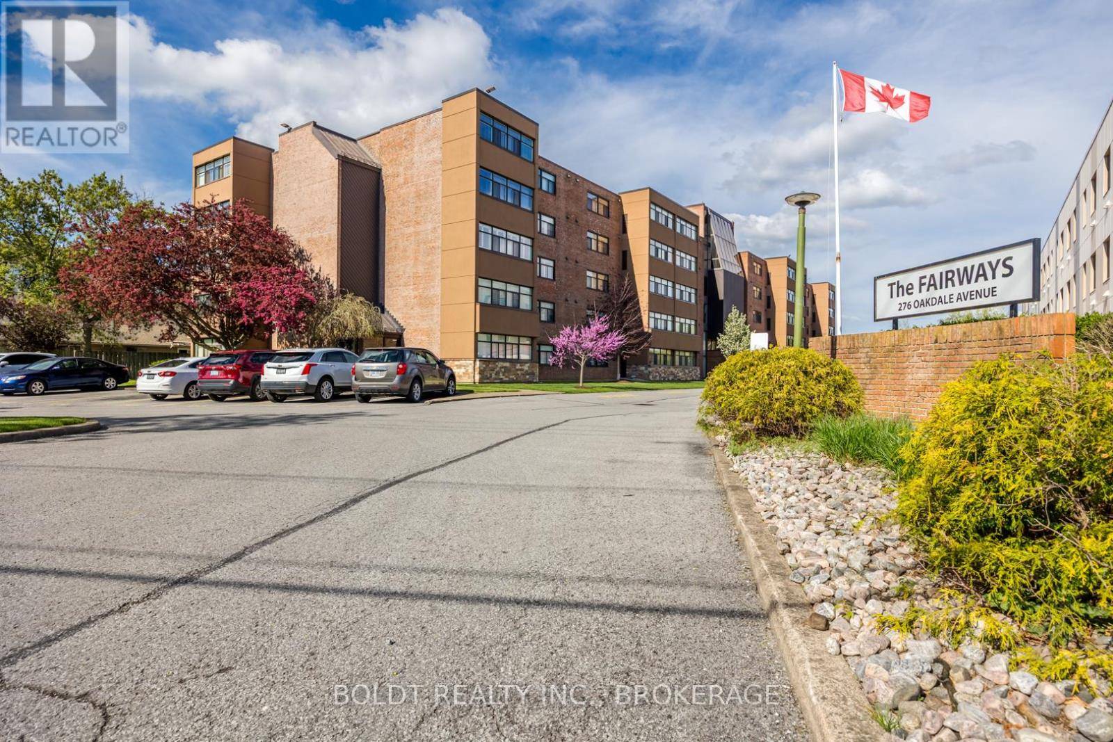 St. Catharines (oakdale), ON L2P3S5,276 Oakdale AVE #308