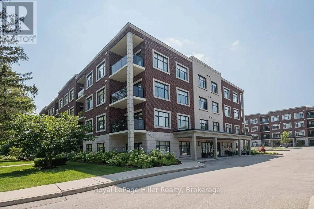 Stratford, ON N5A0G7,255 John ST #111