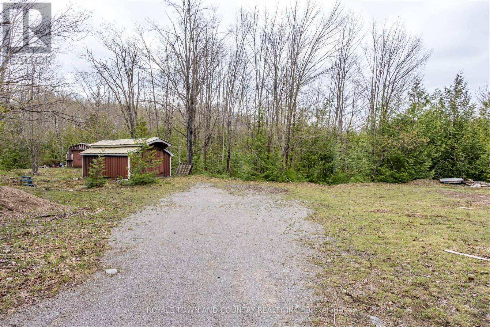 Kawartha Lakes (laxton/digby/longford), ON K0M2L0,267 HILTON'S POINT ROAD