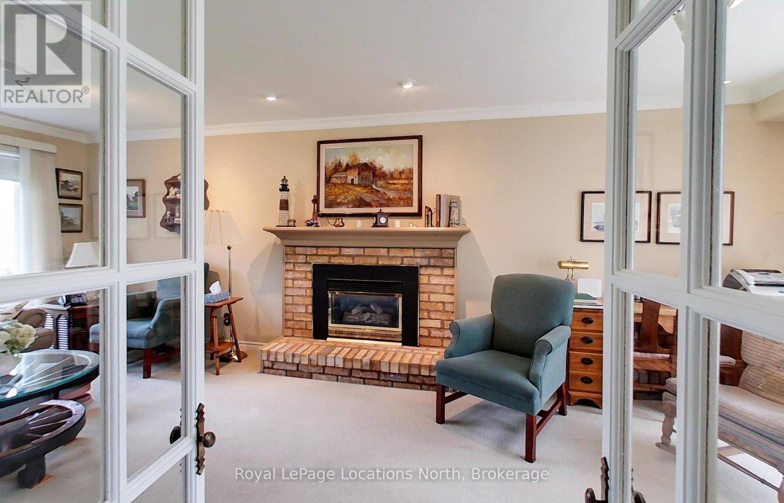 Meaford, ON N4L1E7,256 UNION STREET