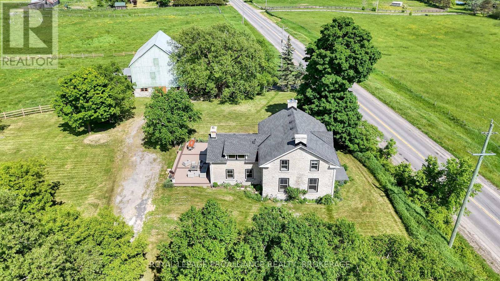 Kingston (city North Of 401), ON K7L4V3,2478 MIDDLE ROAD