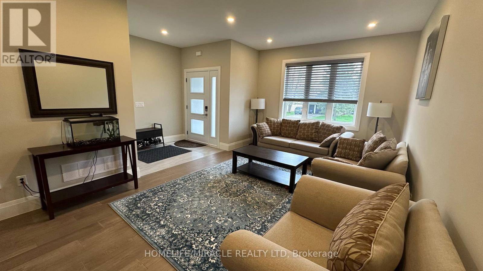 Hamilton (randall), ON L8W1C7,45 ELEANOR AVENUE