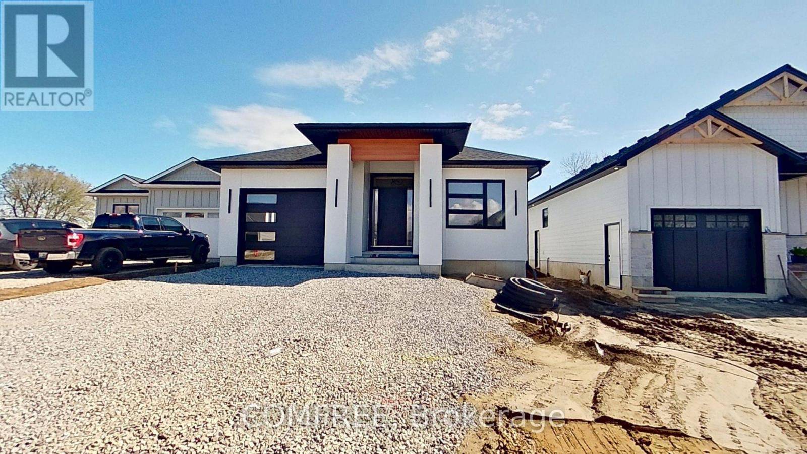 Bayham (port Burwell), ON N0J1T0,6 CHARLES COURT