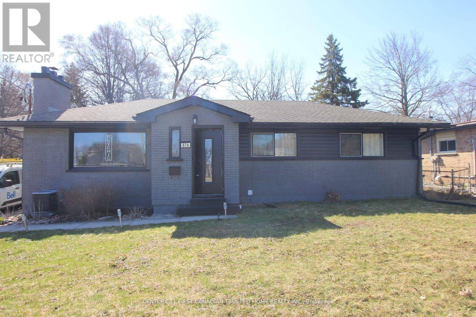 London North (north P), ON N6H1V3,874 Oxford ST #Upper