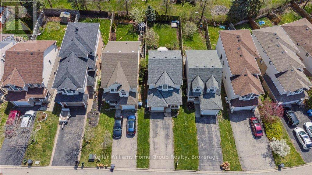 Guelph (kortright West), ON N1G4Z9,28 MCCURDY ROAD