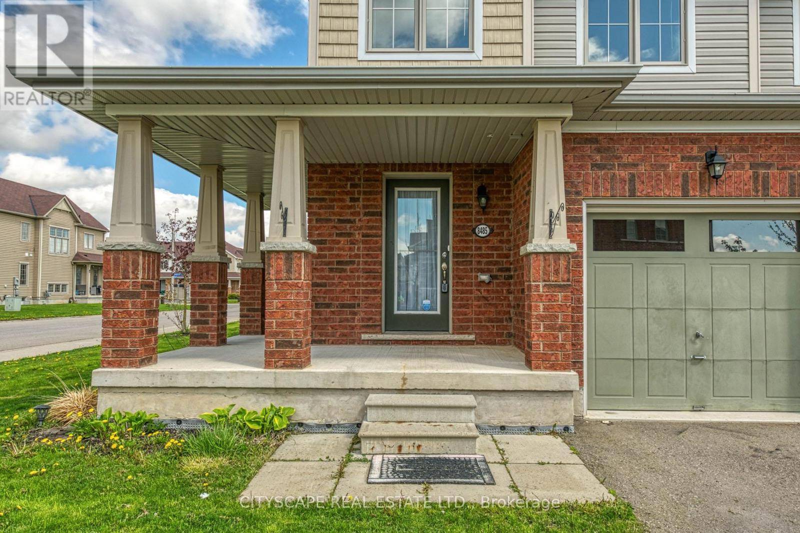 Niagara Falls (brown), ON L2H0K8,8485 PRIMROSE LANE
