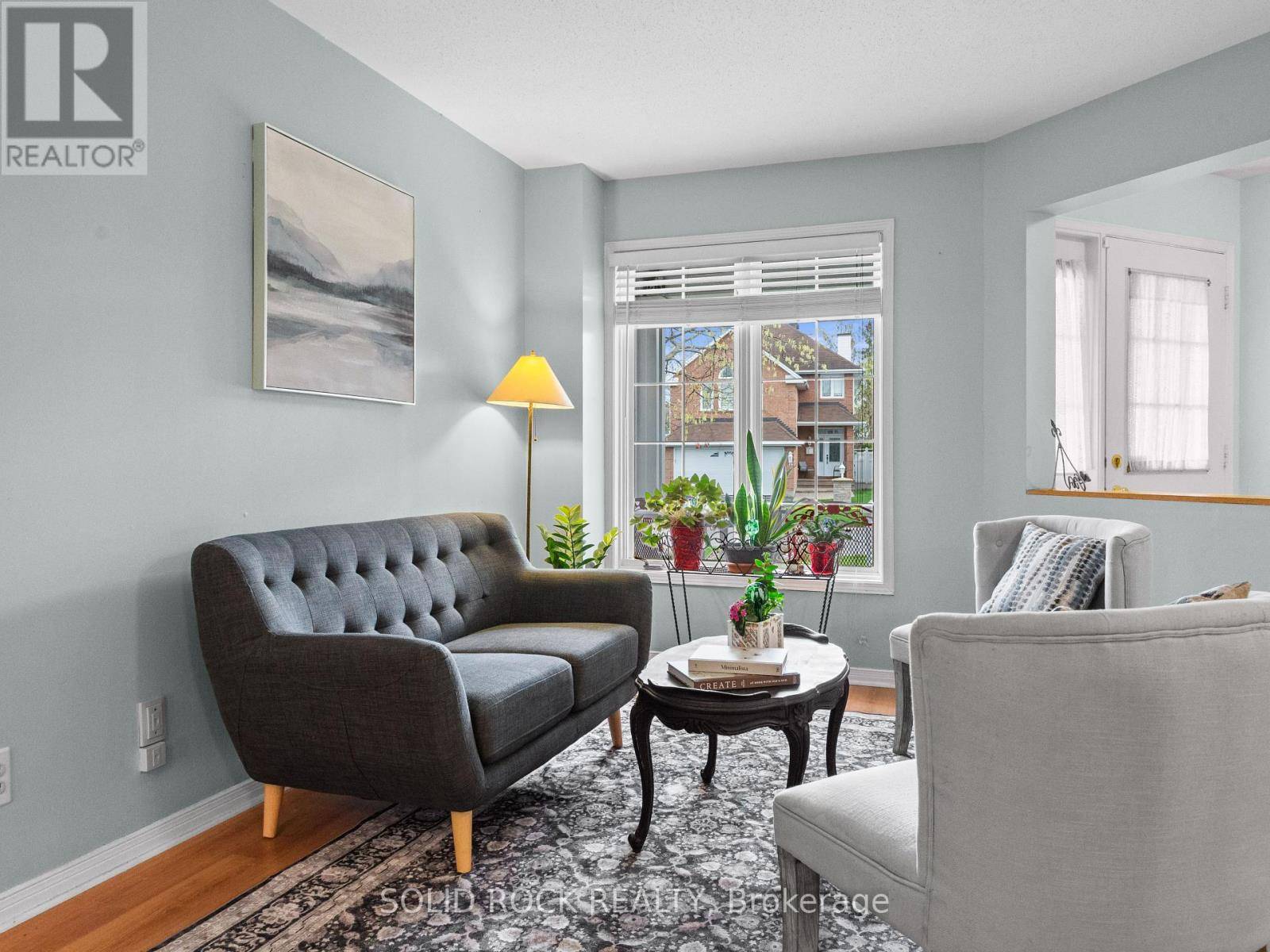 Ottawa, ON K2J4G1,11 ROYAL FIELD CRESCENT