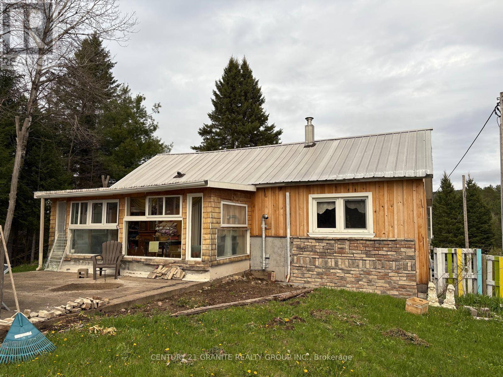 Carlow/mayo (mayo Ward), ON K0L1C0,35485 HWY 28 HIGHWAY E