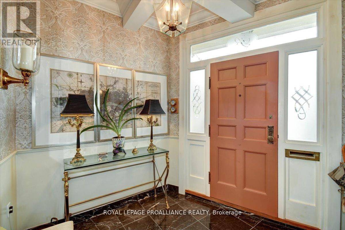 Port Hope, ON L1A1E9,43-45 DORSET STREET W