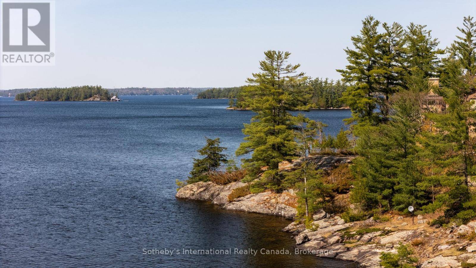 Gravenhurst (muskoka (s)), ON P1P1R1,1-1076 BIRCH POINT ROAD