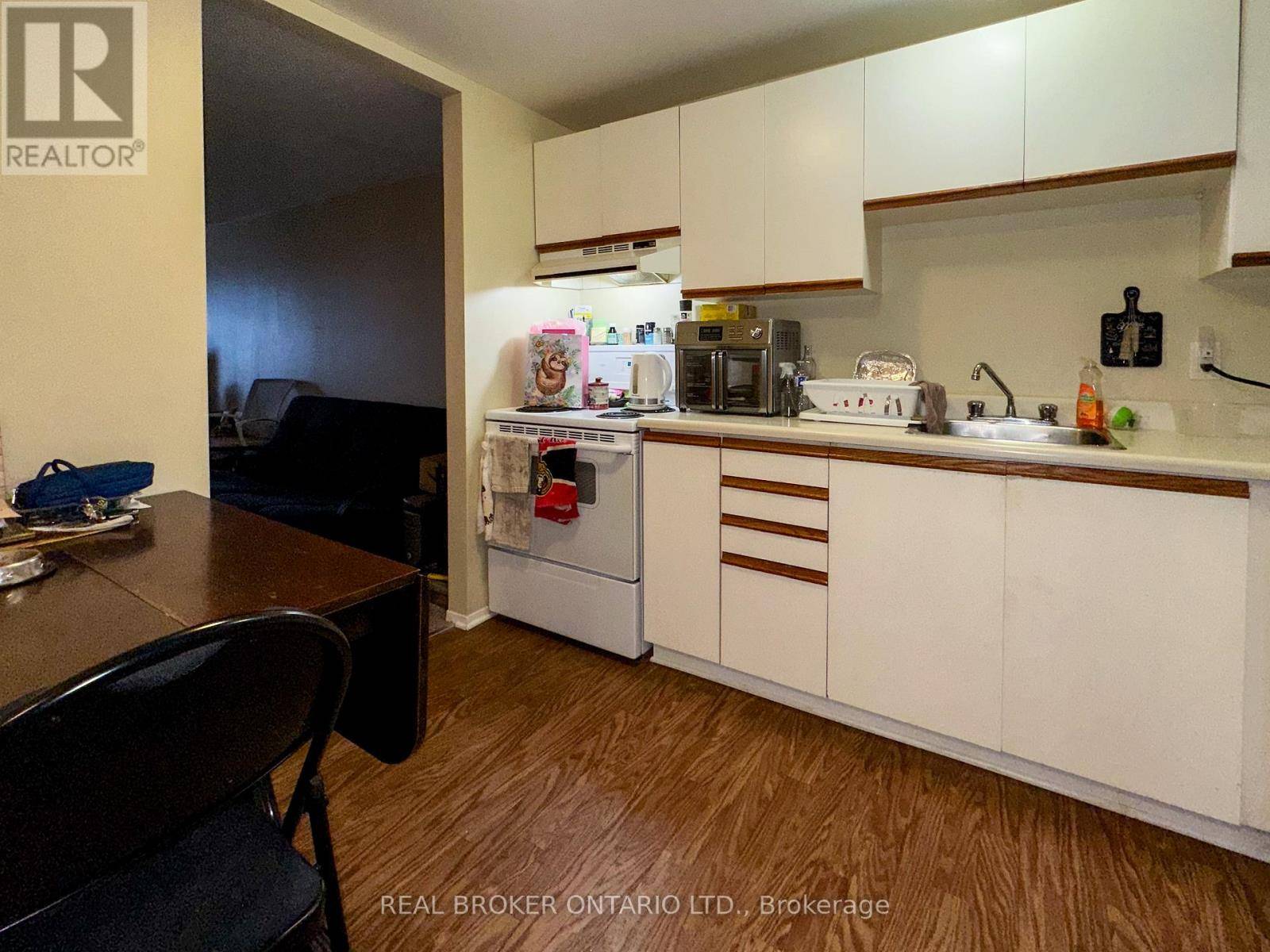 North Grenville, ON K0G1J0,105 Asa ST #108