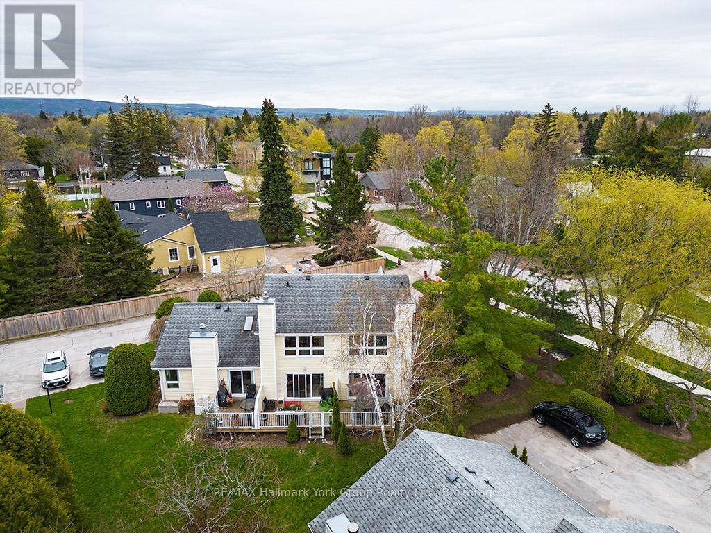Blue Mountains, ON N0H2P0,56 ALICE ST West #18