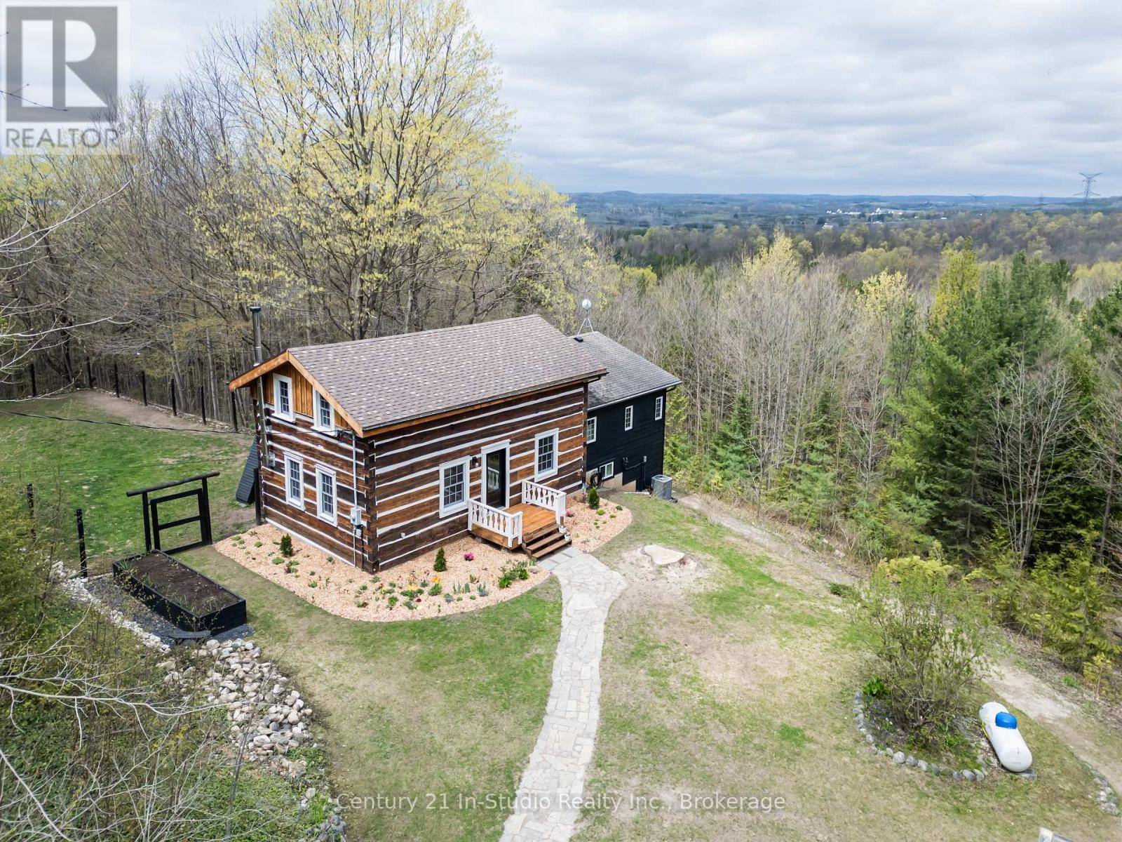 West Grey, ON N4N3B8,302051 CONCESSION 2 SDR