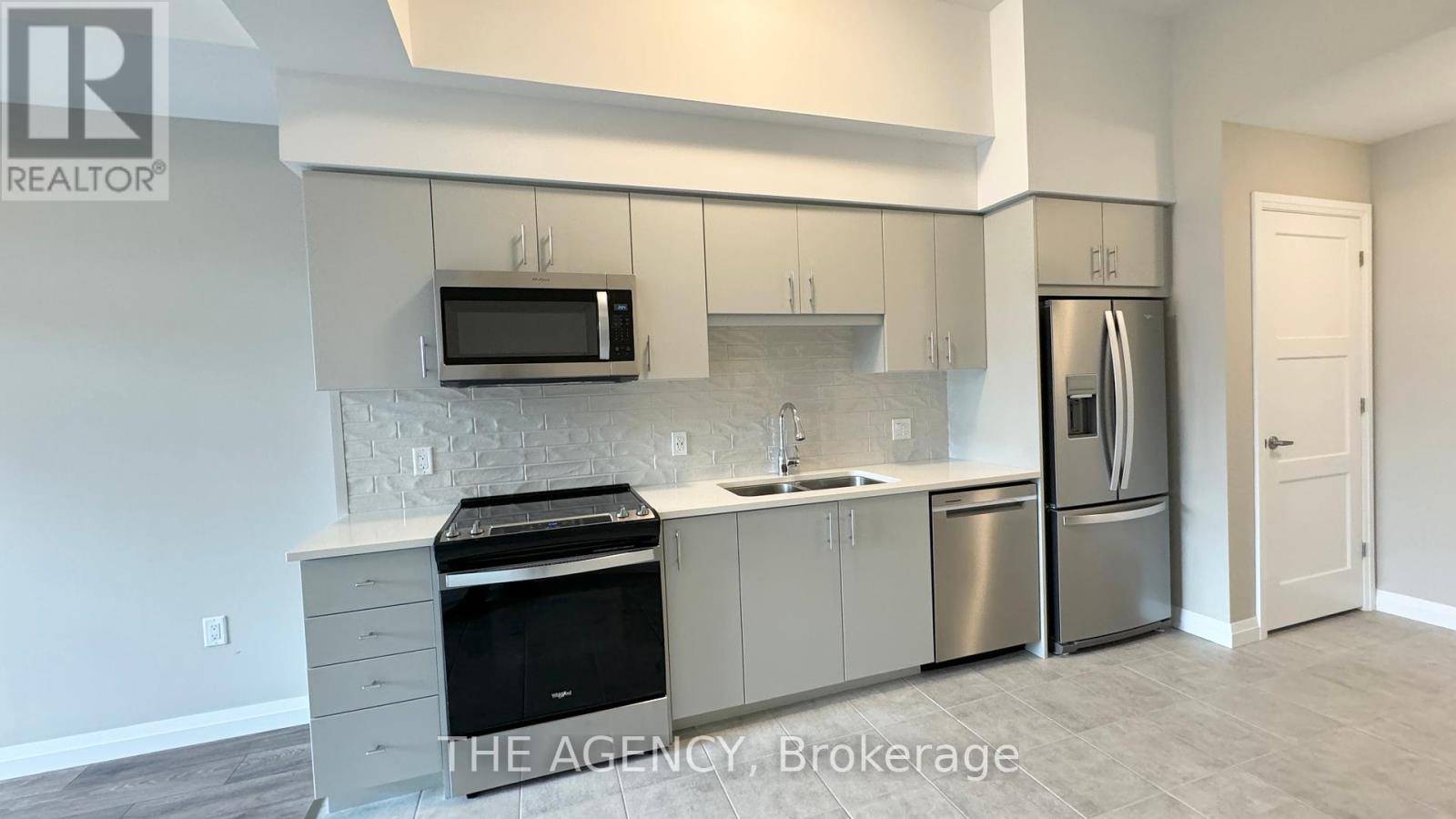 Guelph (st. Patrick's Ward), ON N1E0S6,93 Arthur ST #203
