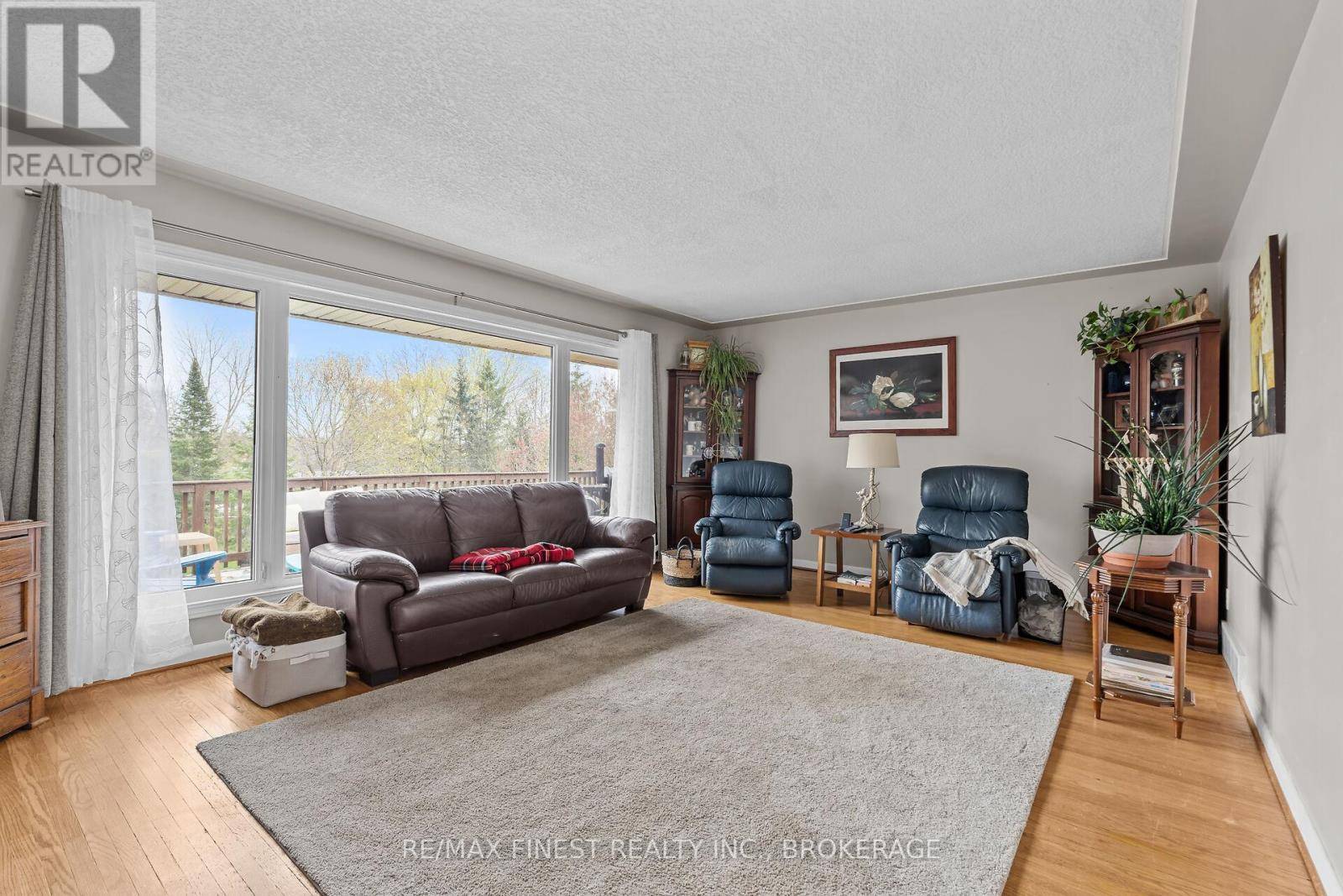 Kingston (south Of Taylor-kidd Blvd), ON K7M5P6,440 SOUTHWOOD DRIVE