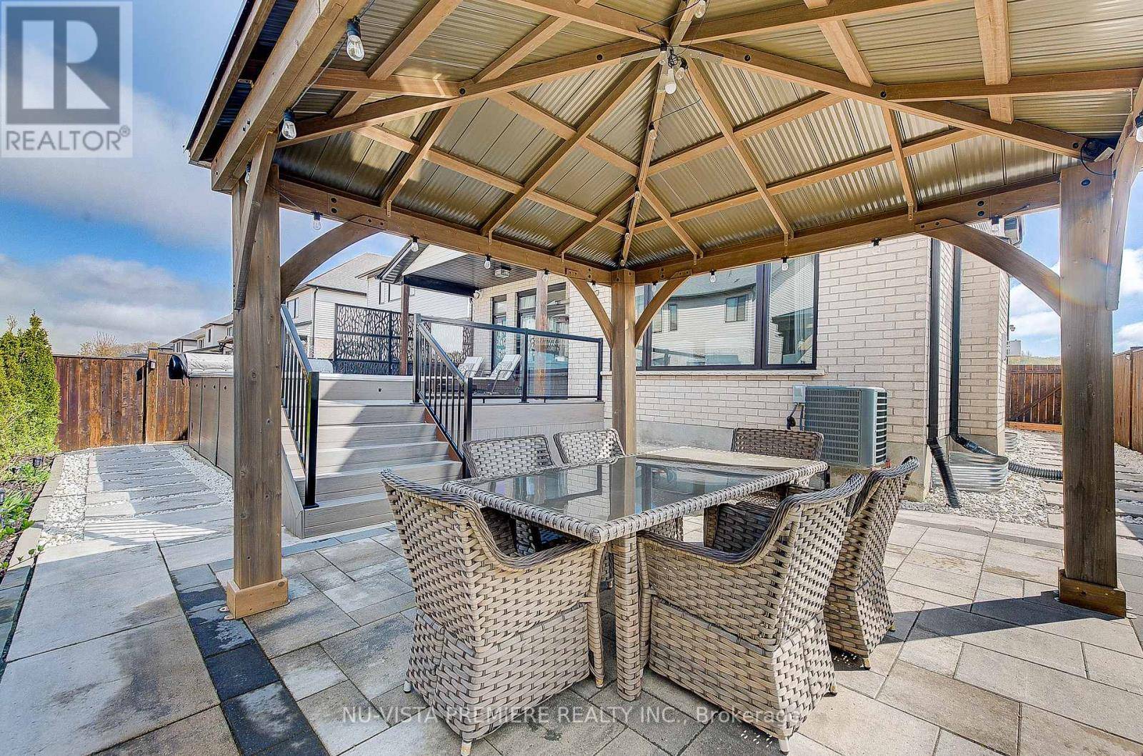 London South (south K), ON N6K0H4,1795 BRAYFORD AVENUE