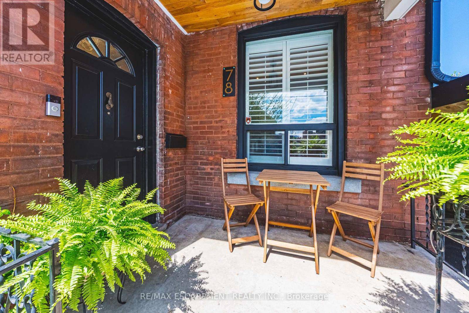 Hamilton (strathcona), ON L8R2G7,78 COLBOURNE STREET