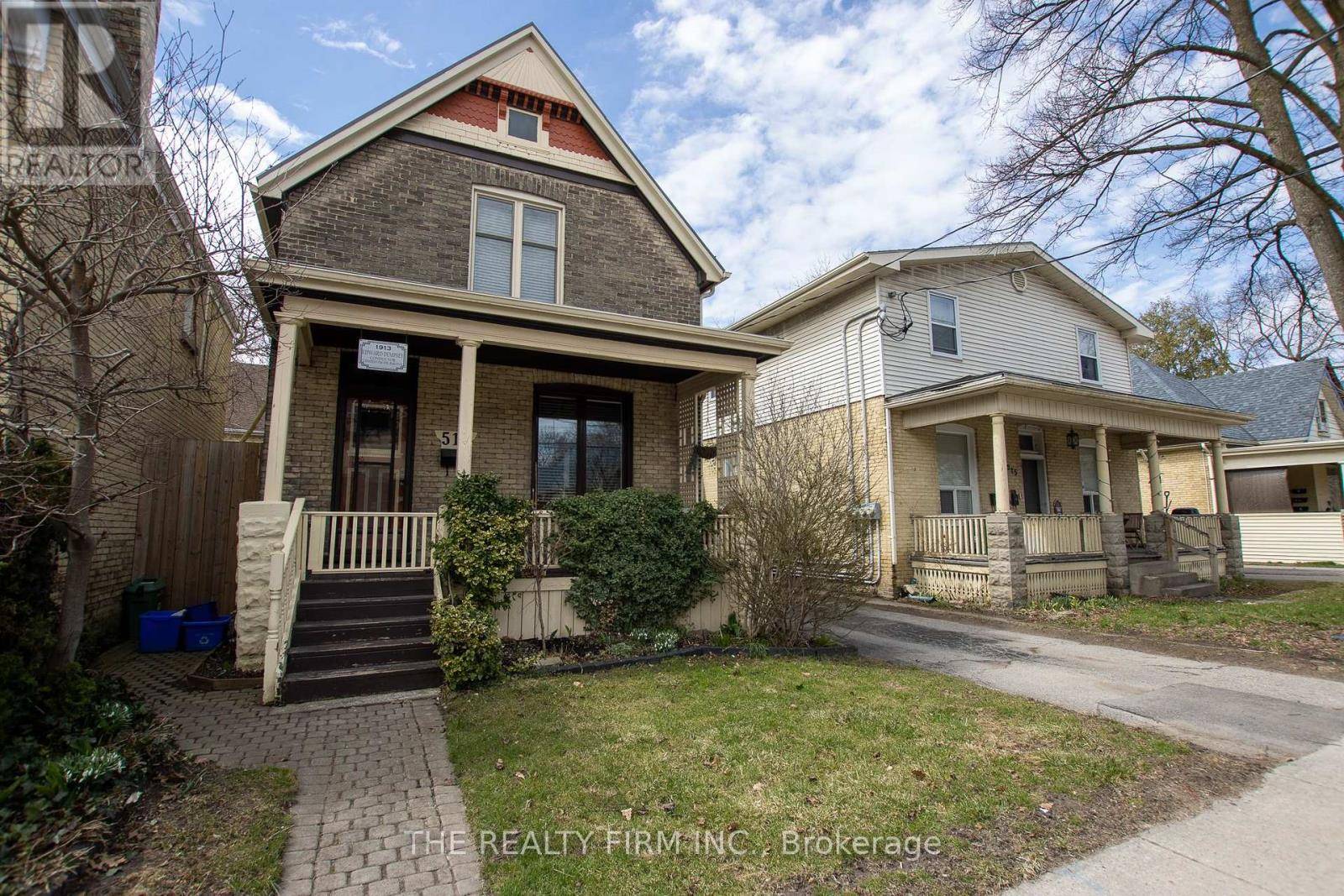 London East (east G), ON N5W3Y8,513 QUEBEC STREET
