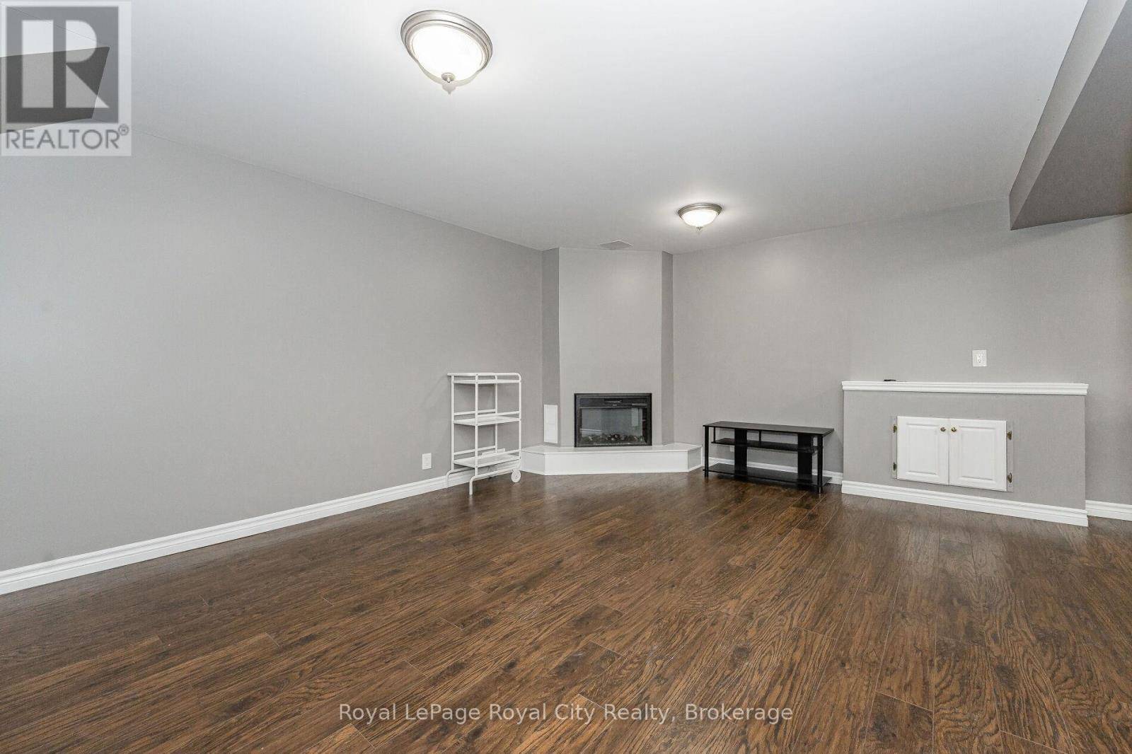 Guelph (grange Road), ON N1E6N3,161 HADATI ROAD