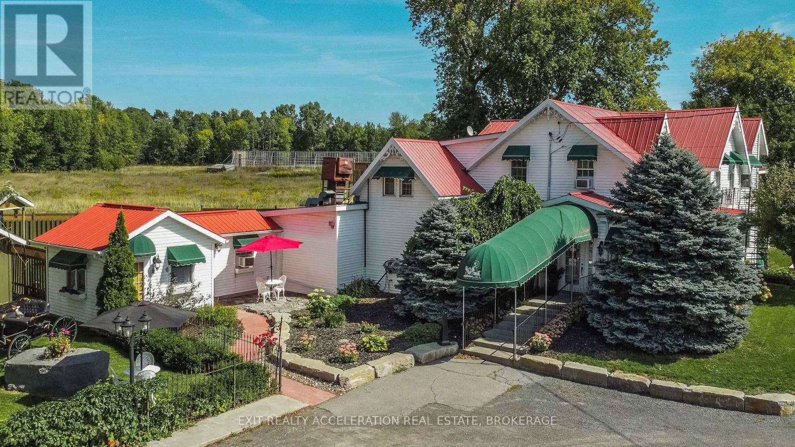 Greater Napanee (greater Napanee), ON K7R3K6,8087 COUNTY ROAD 2