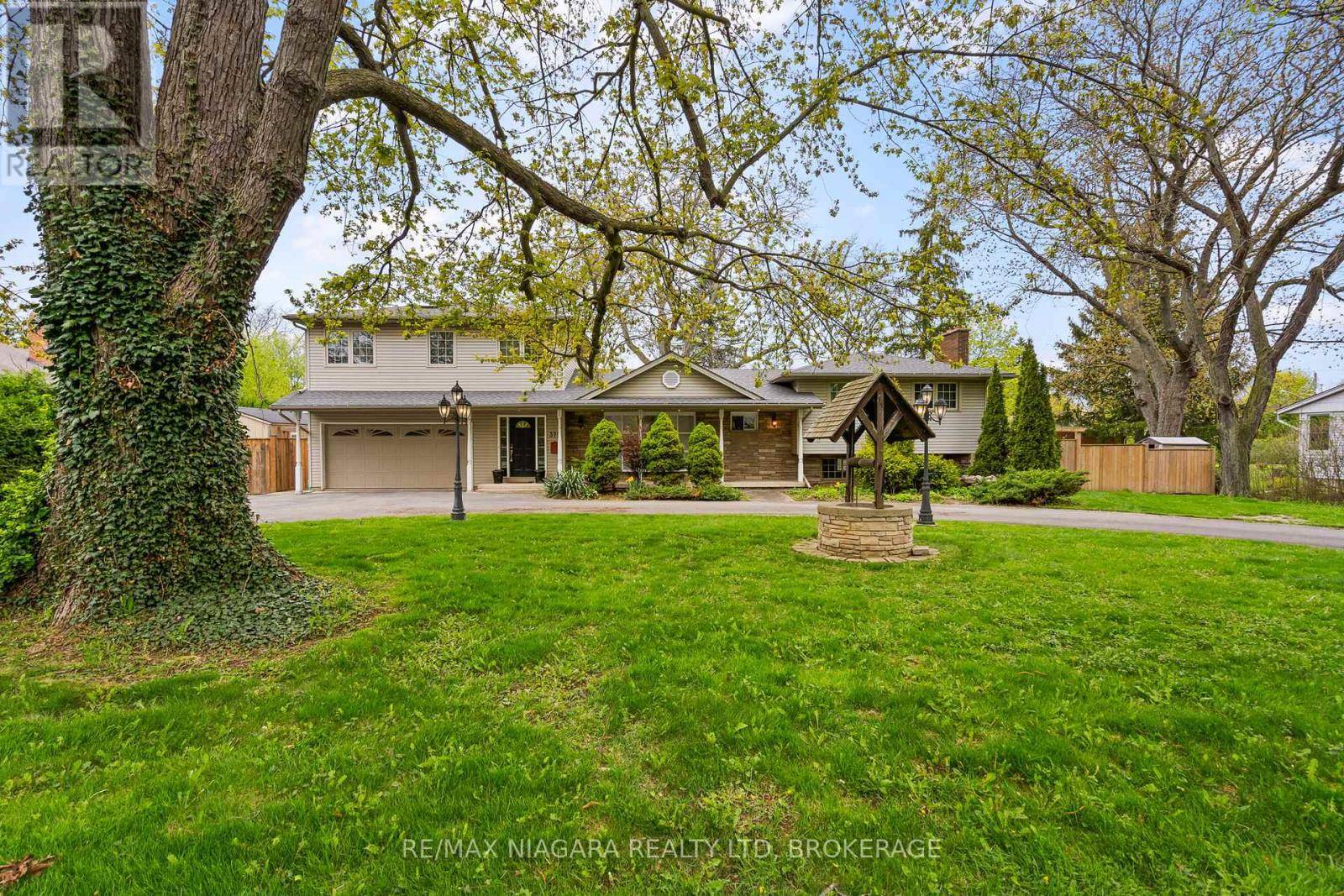 Niagara-on-the-lake (town), ON L0S1J0,375 MISSISSAUGA STREET N