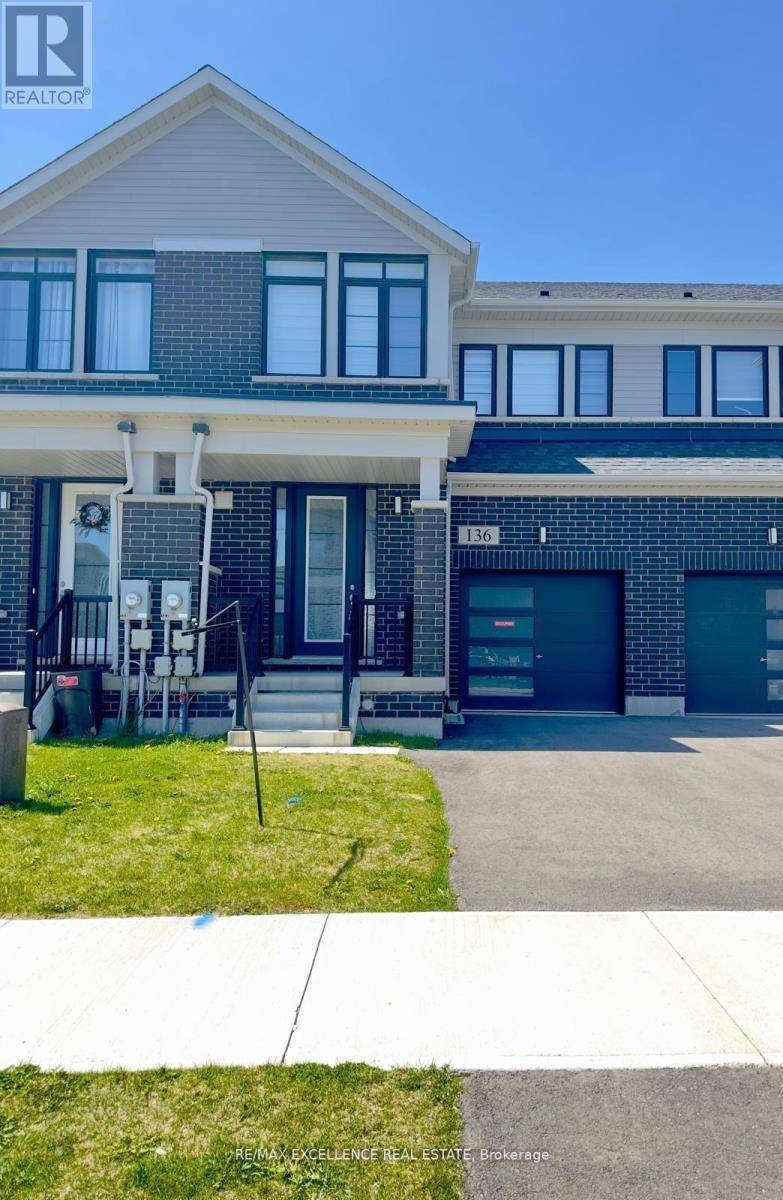 Hamilton (mount Hope), ON L0R1W0,136 FREEDOM CRESCENT