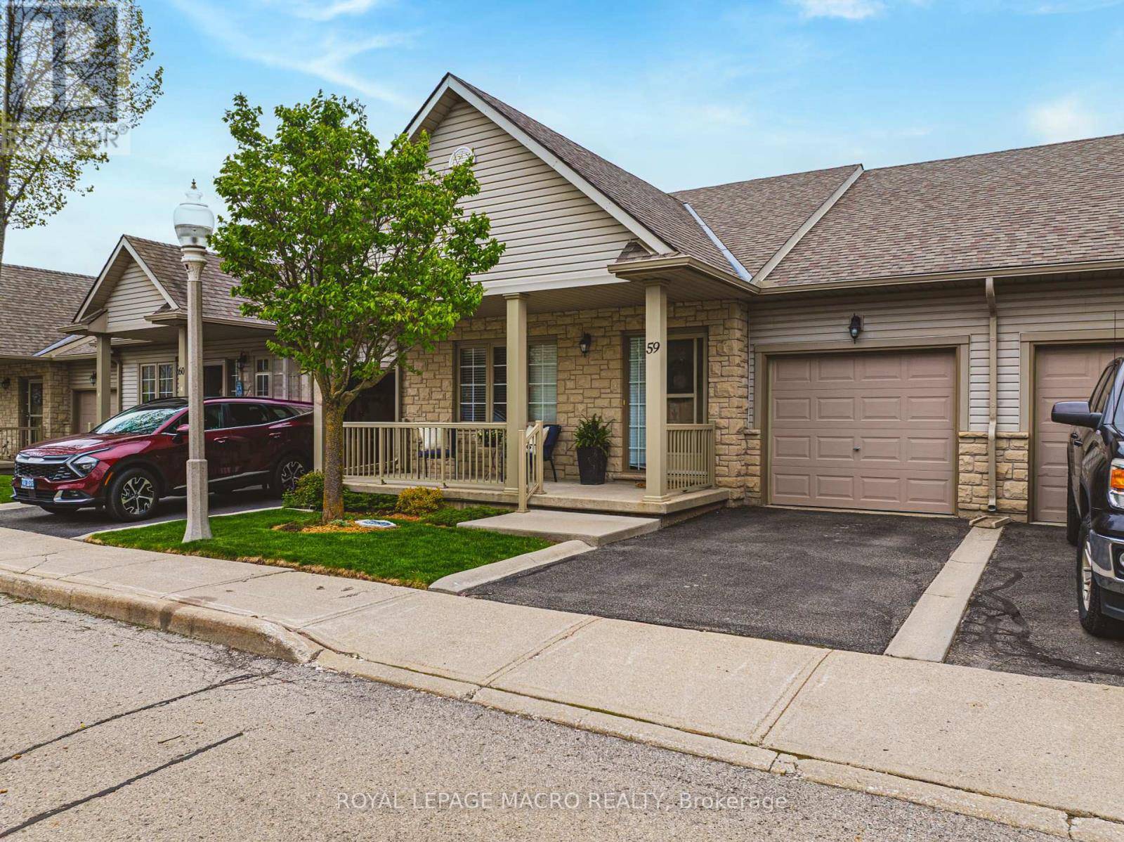 Hamilton (binbrook), ON L0R1C0,34 Southbrook DR #59