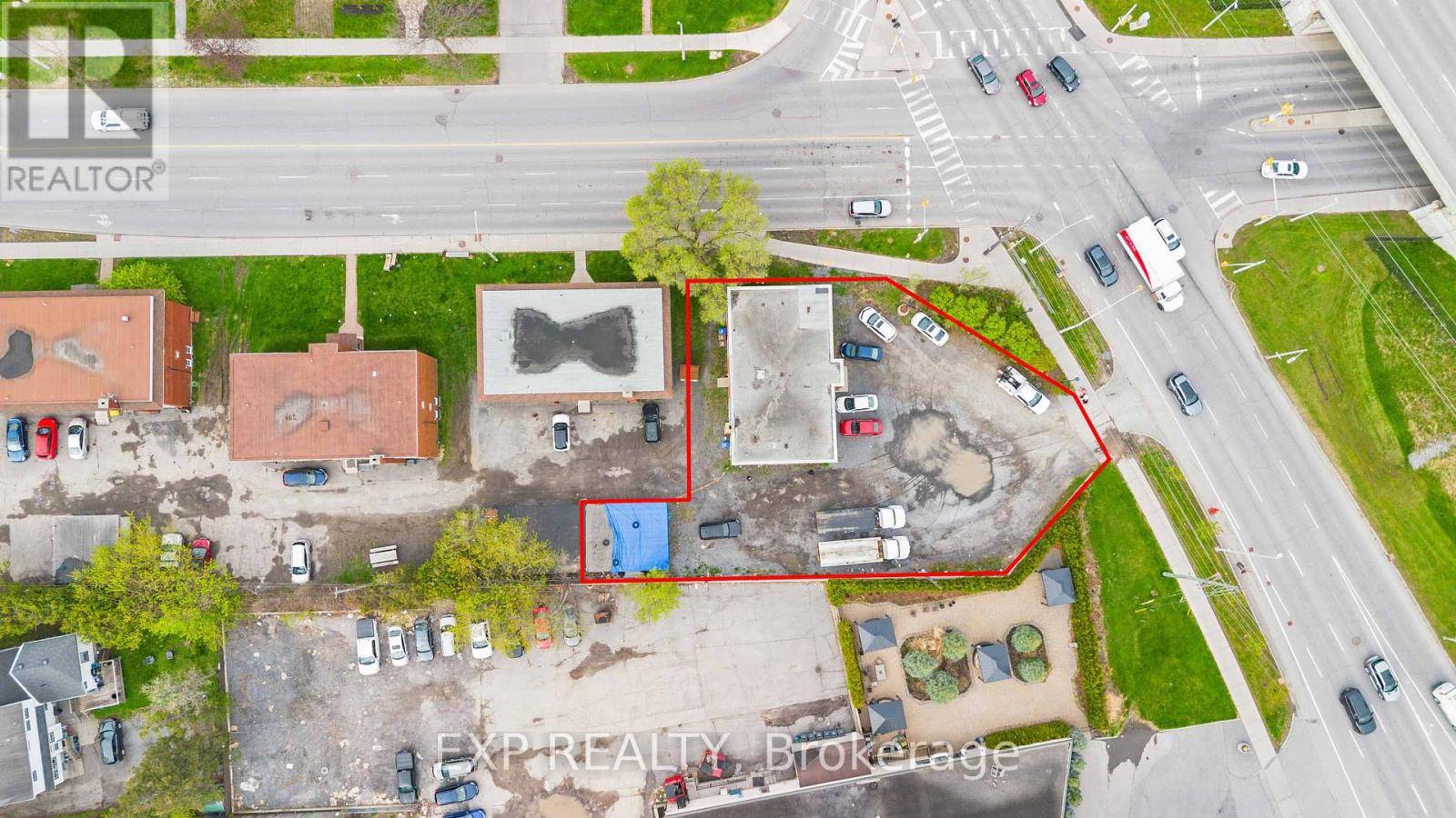 Ottawa, ON K1Z7L8,1420-24 CARLING AVENUE