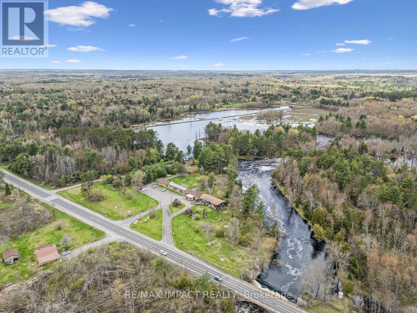 Tweed (elzevir (twp)), ON K0K2K0,108575 HIGHWAY 7 HIGHWAY
