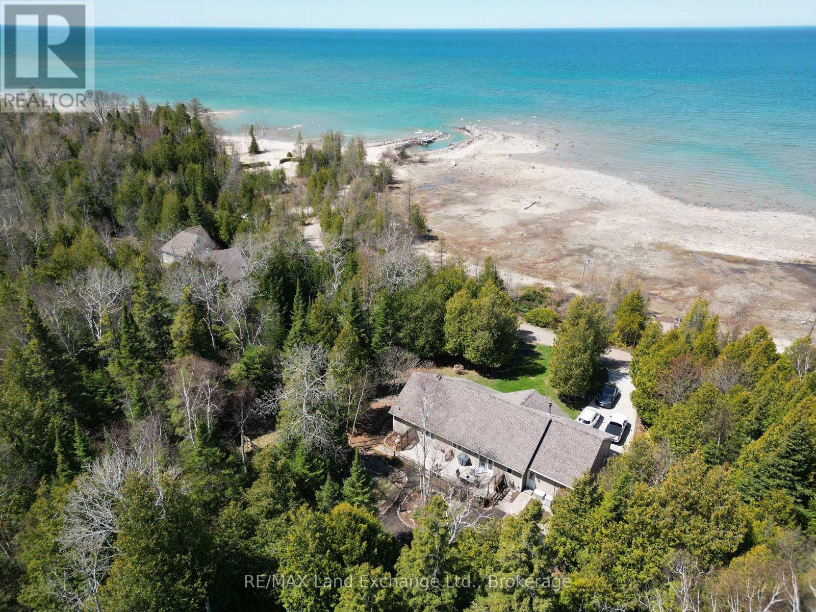 Kincardine, ON N0H2C0,480 SUNSET DRIVE