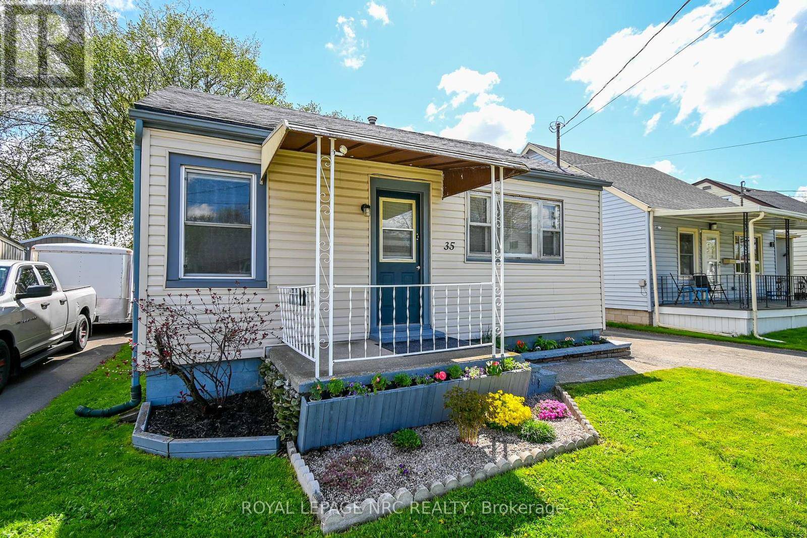 Fort Erie (central), ON L2A4A4,35 MARY STREET