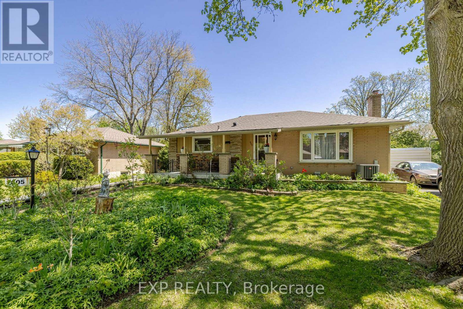 London South (south D), ON N6J3J1,605 RIDGEWOOD CRESCENT