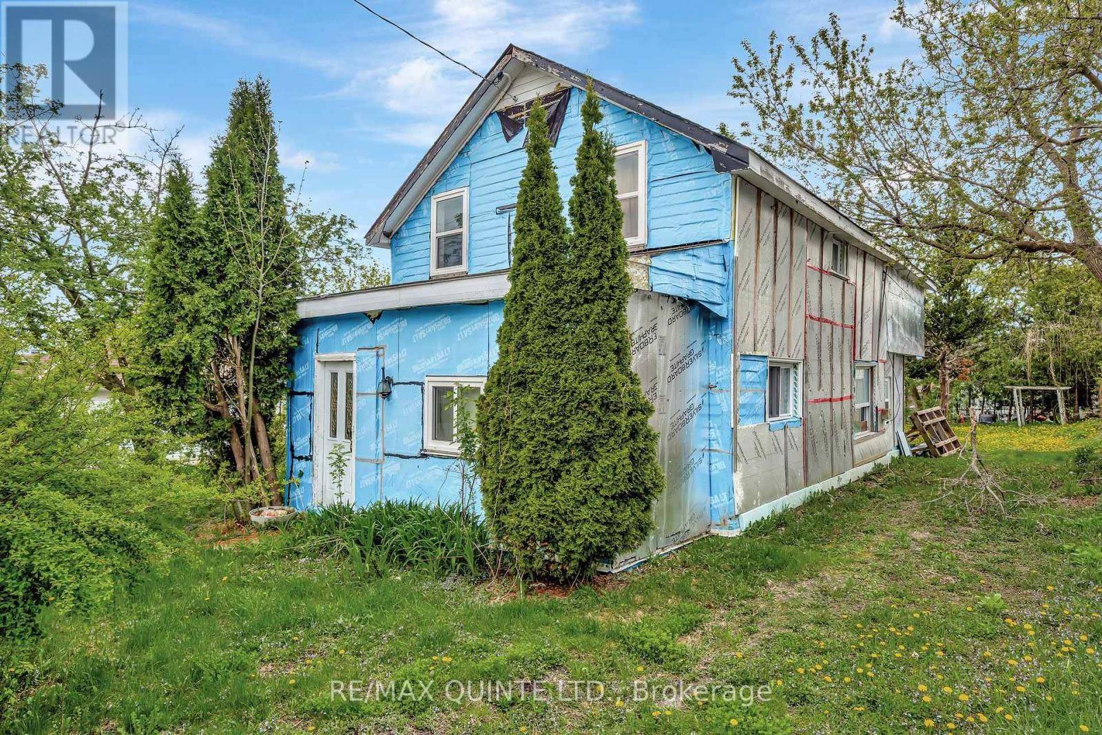 Belleville (belleville Ward), ON K8P3E8,90 GORDON STREET