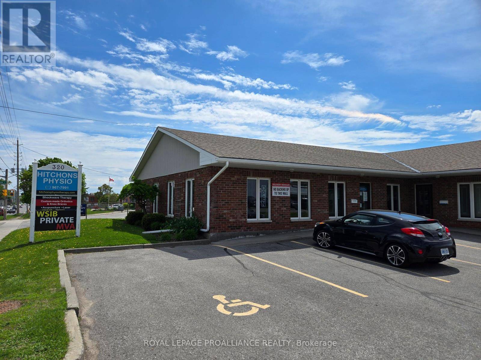 Belleville, ON K8P3Z3,320 SIDNEY STREET