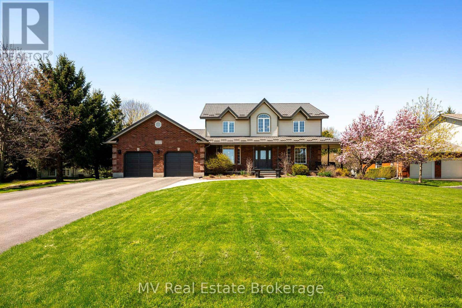 Centre Wellington (fergus), ON N1M3N6,845 ST. GEORGE STREET E