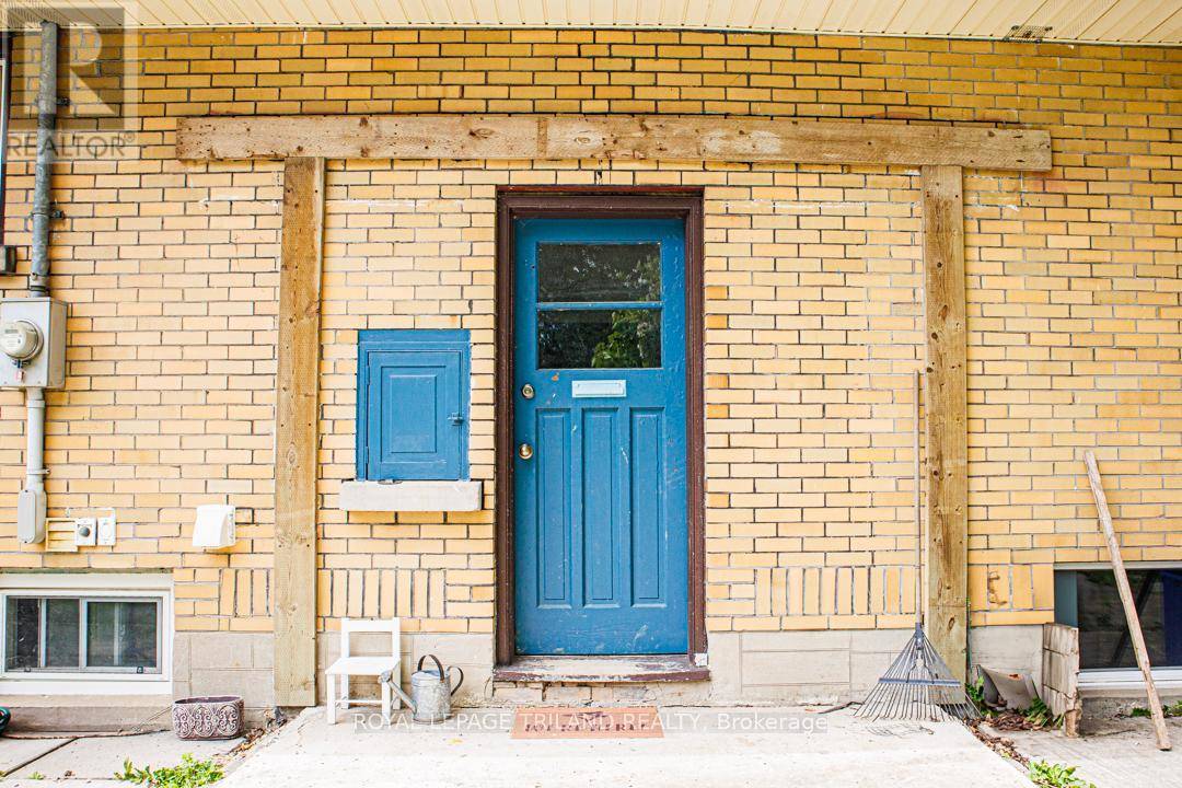 London South (south D), ON N6J1K3,18 Thorncrest CRES #Lower
