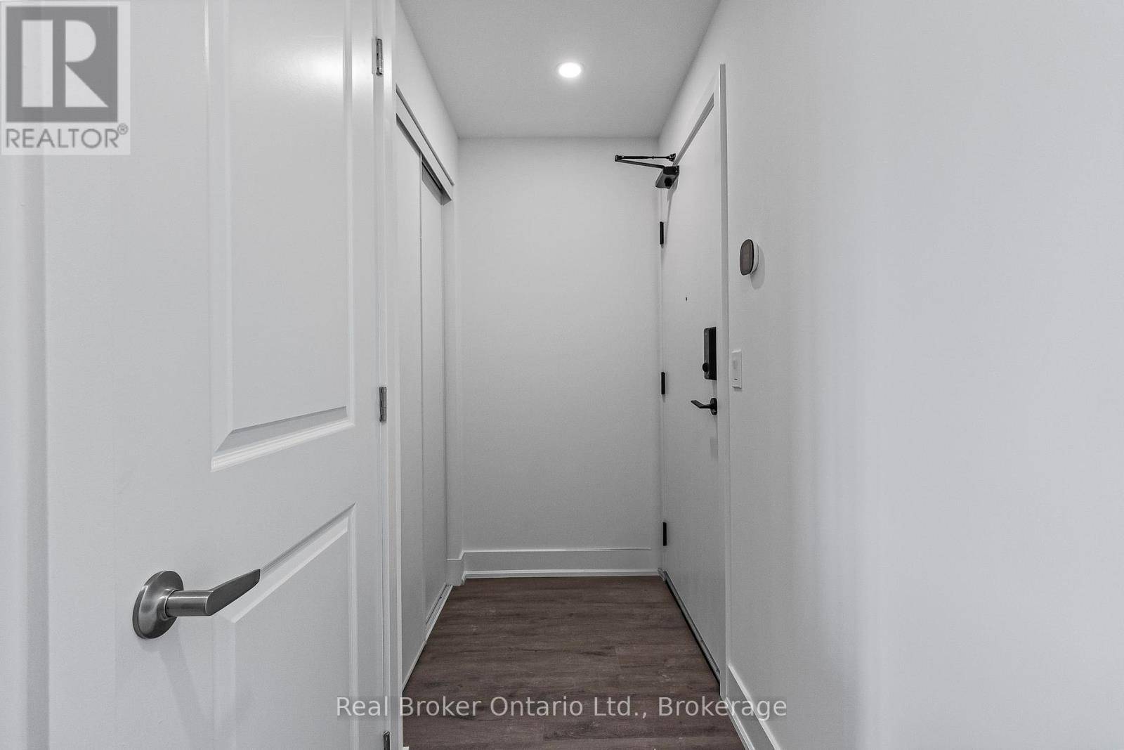 Brantford, ON N3T0B9,575 Conklin RD East #601