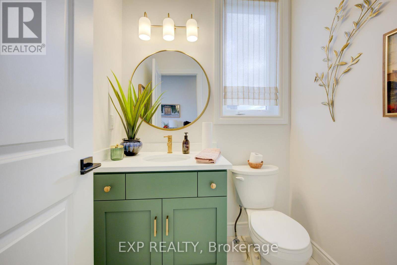 Minto, ON N0G1Z0,109 THACKERAY WAY