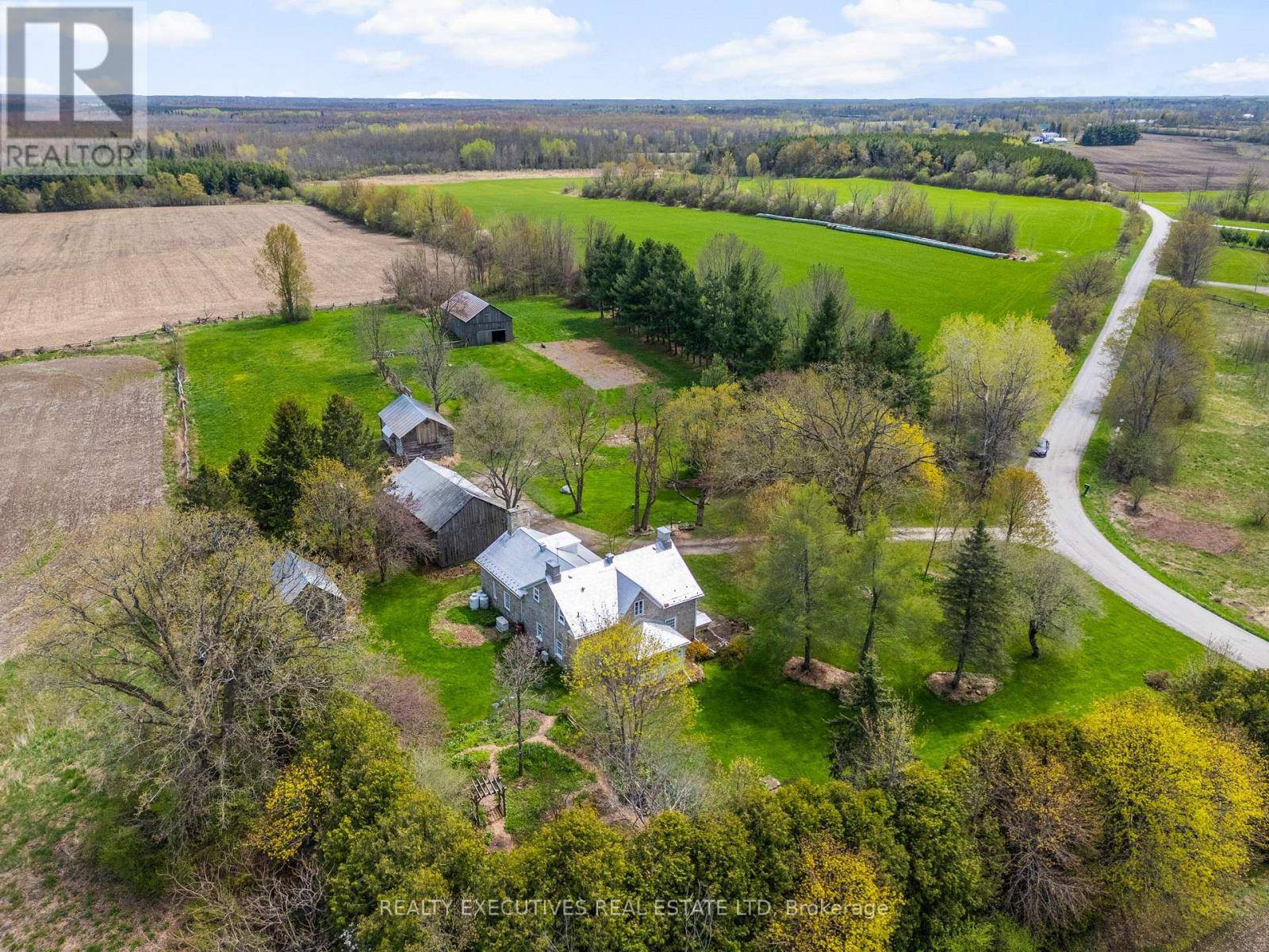Drummond/north Elmsley, ON K7H0M2,1330 BARRIES SIDE ROAD N