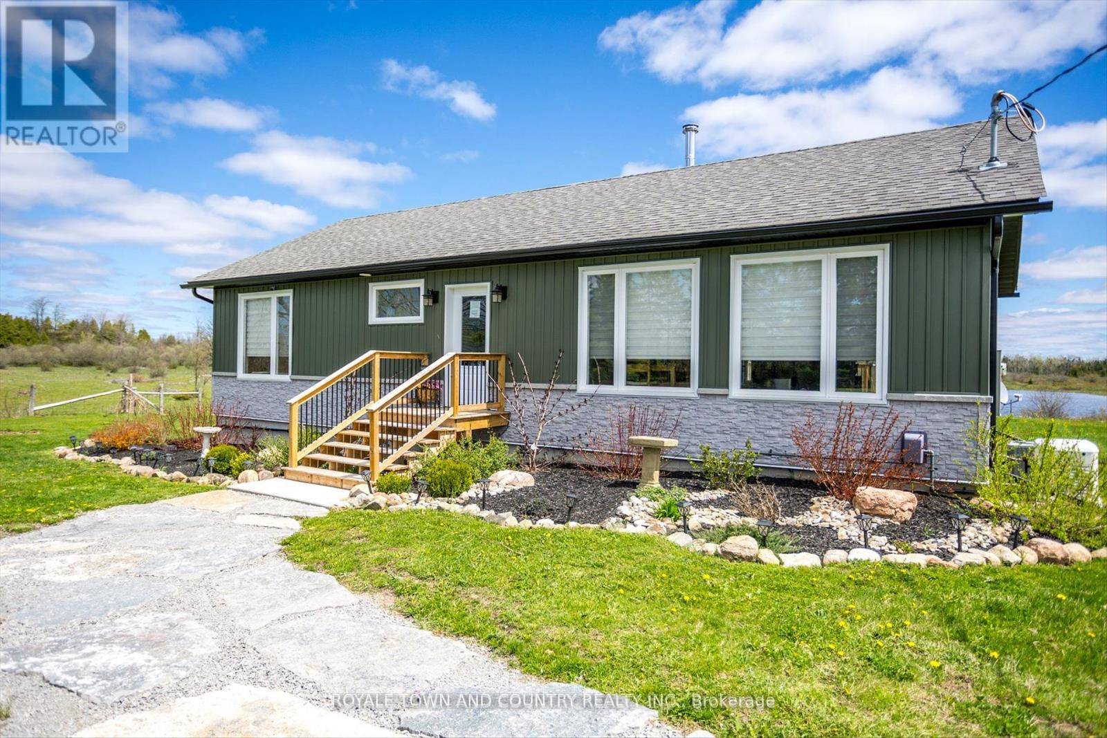 Kawartha Lakes (carden), ON K0M2B0,138 SHRIKE ROAD