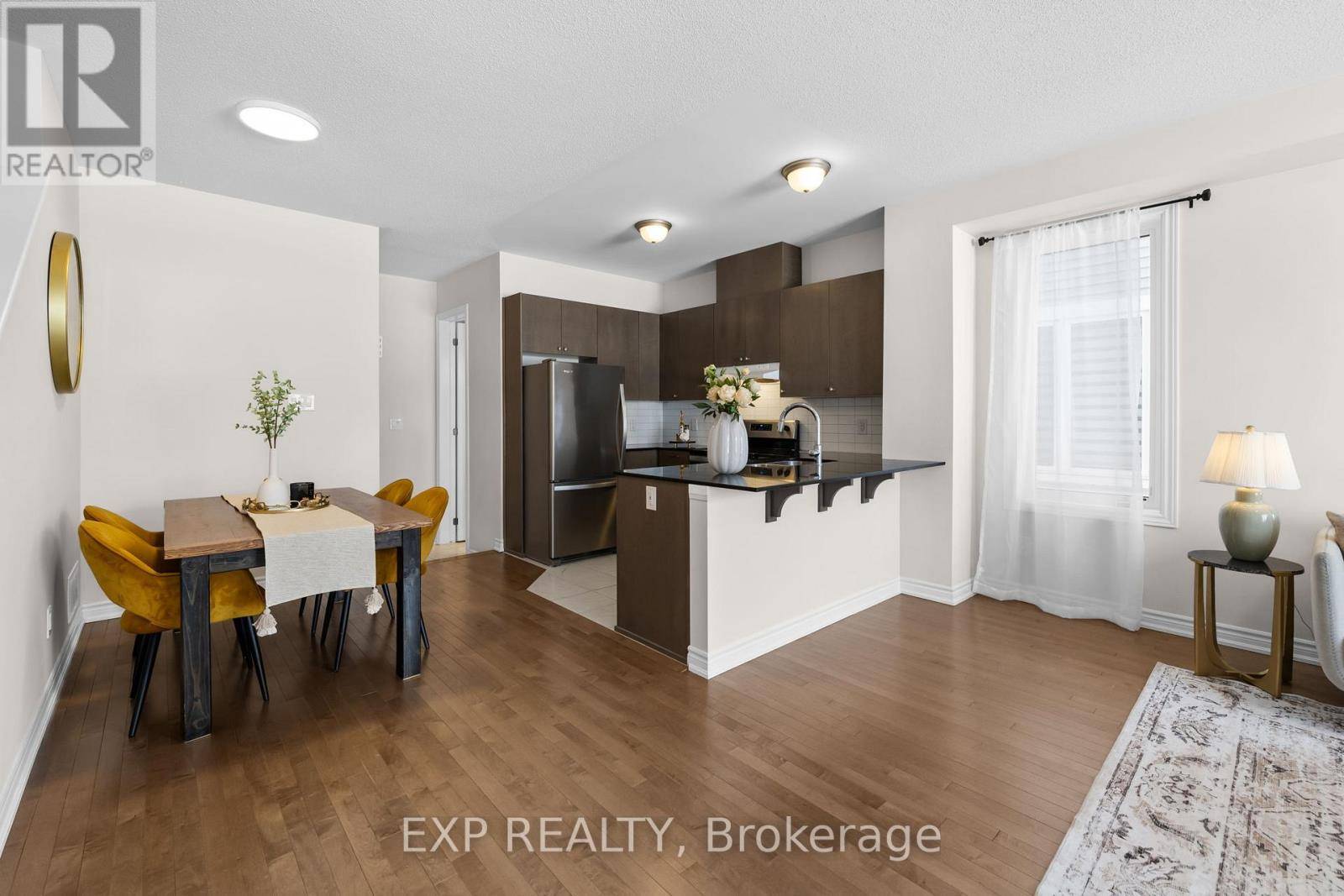 Ottawa, ON K2J6P5,1074 CHAPMAN MILLS DRIVE