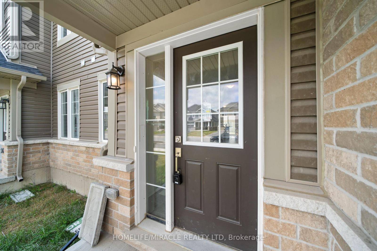 Loyalist (bath), ON K0H1G0,67 OAKMONT DRIVE