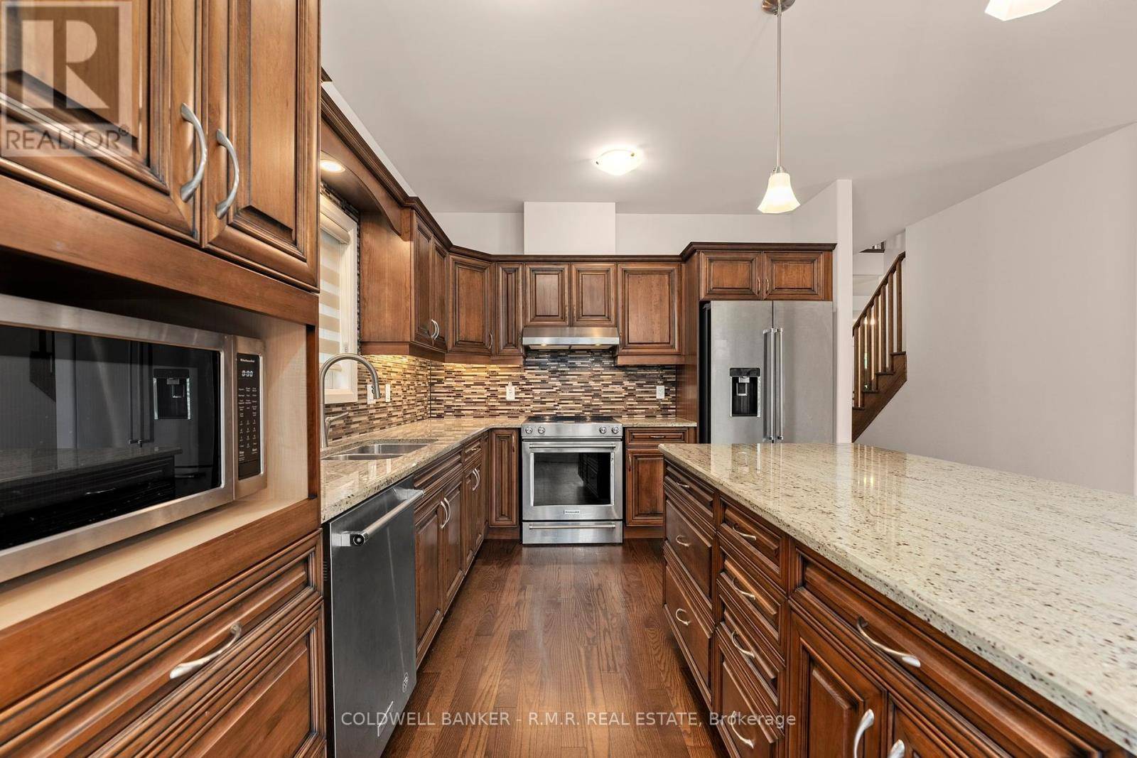 Kawartha Lakes (lindsay), ON K9V0M7,60 ALCORN DRIVE
