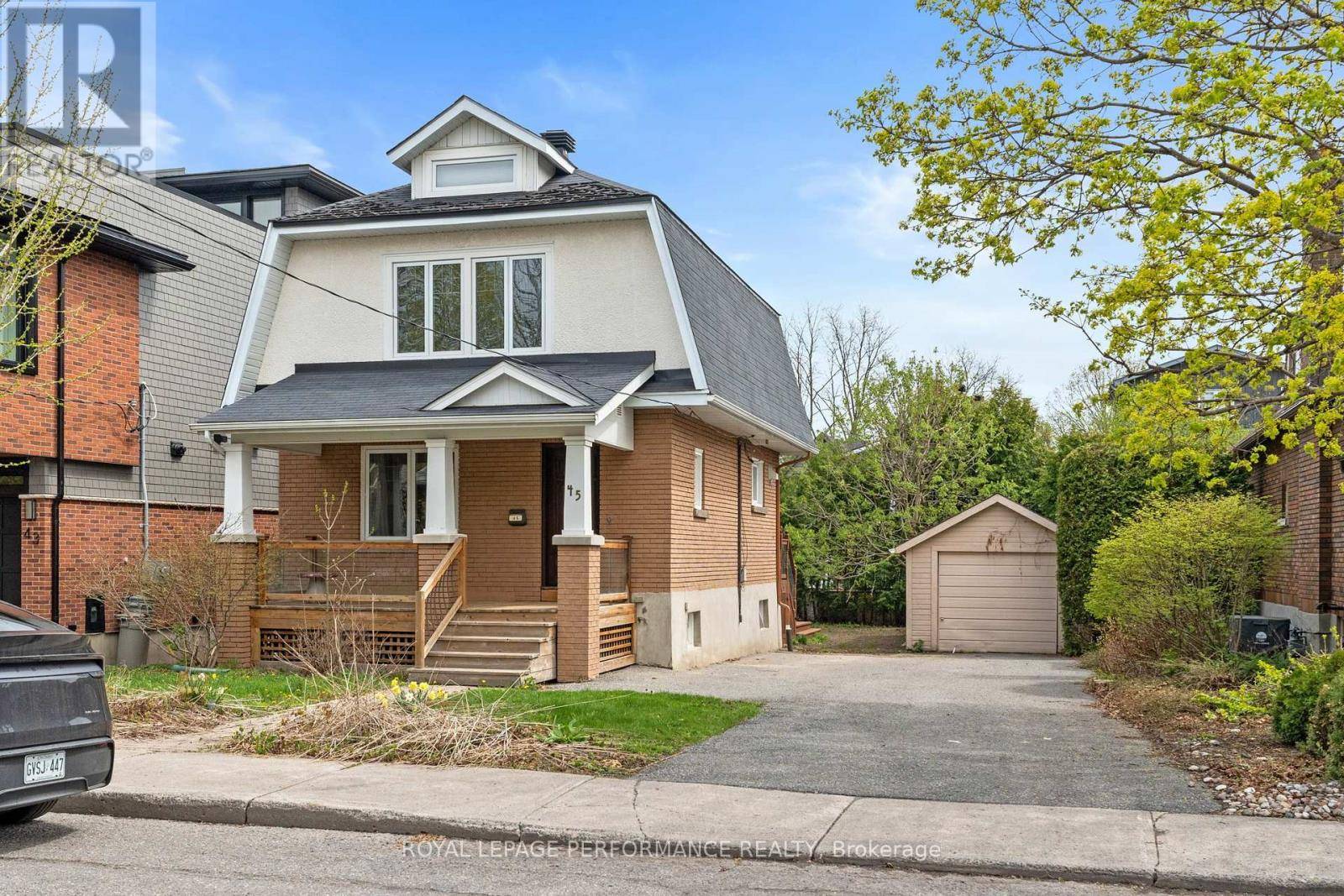 Ottawa, ON K1Y0N1,45 HAMPTON AVENUE